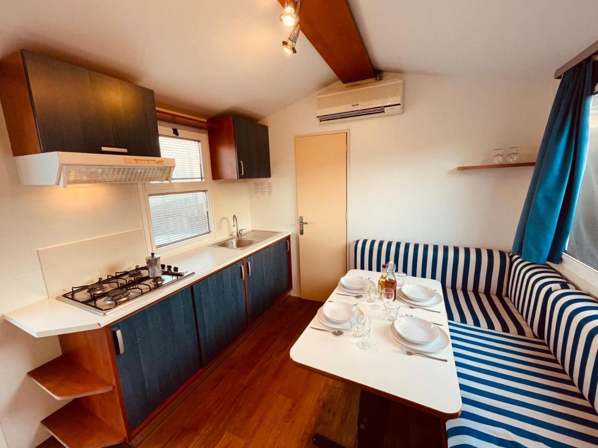 Camping Tonnara Cala Sapone Eksteriør billede