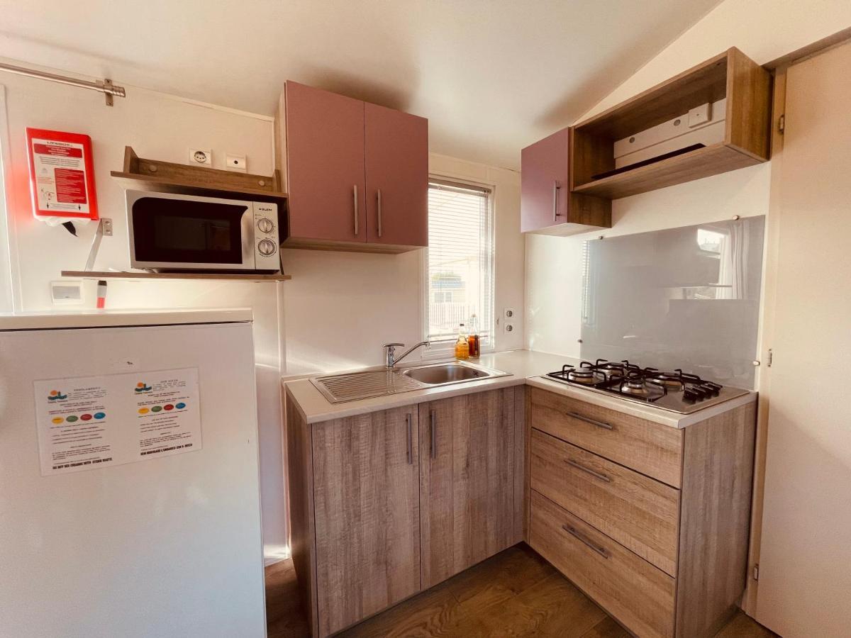 Camping Tonnara Cala Sapone Eksteriør billede