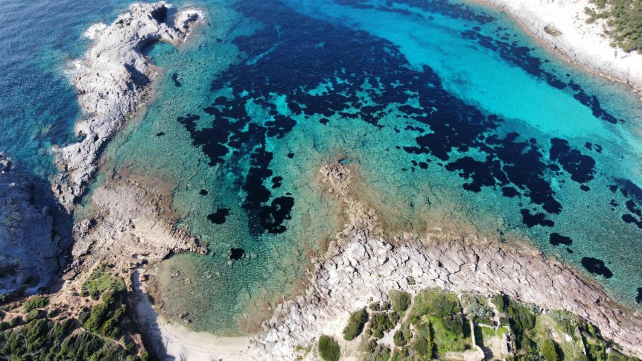 Camping Tonnara Cala Sapone Eksteriør billede