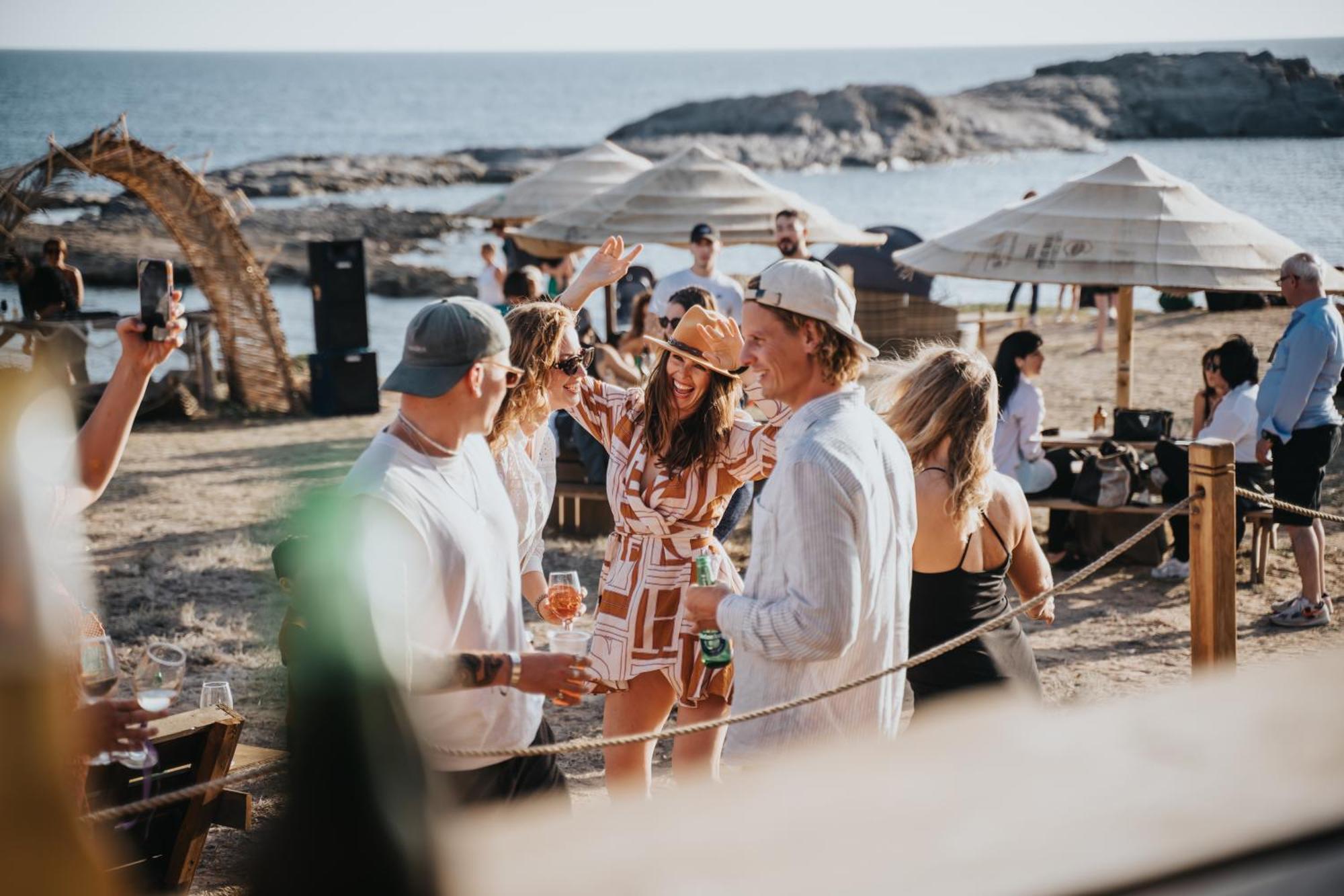 Camping Tonnara Cala Sapone Eksteriør billede